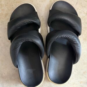 Sorel Black Slide Sandals with Padded Double Straps